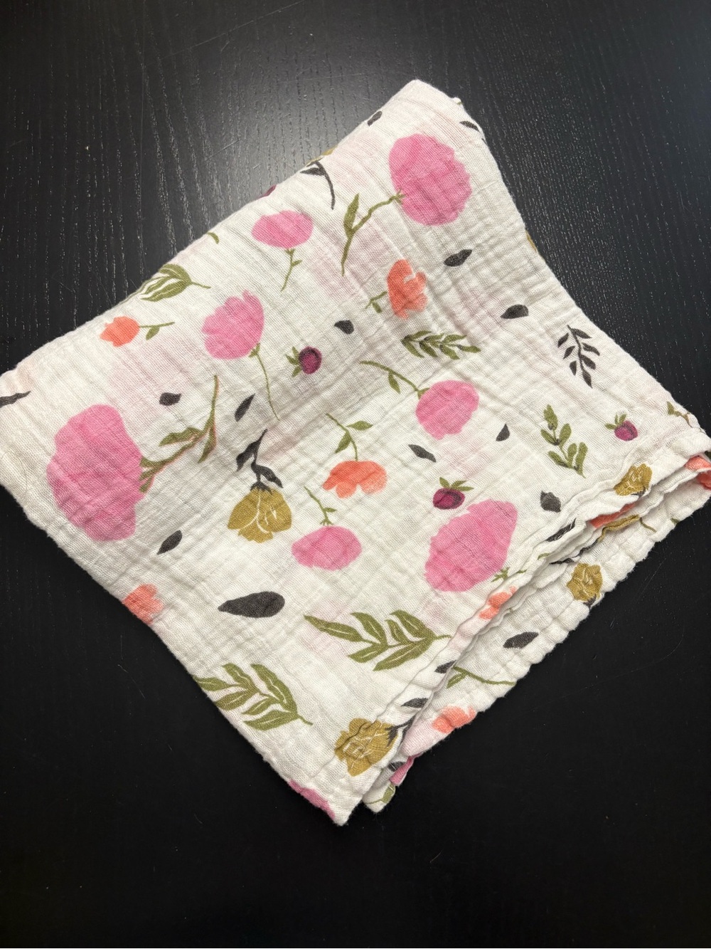 ⭐️2/$13.00⭐️ Large Muslin Swaddle Blanket with Floral Print